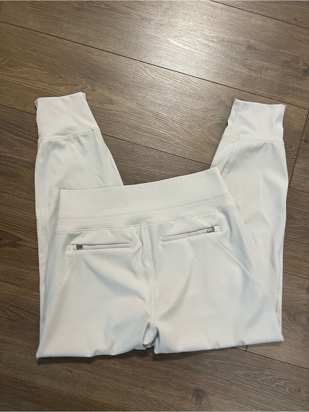 Athleta Venice High Rise Jogger Light Grey Bone Size M Like New!